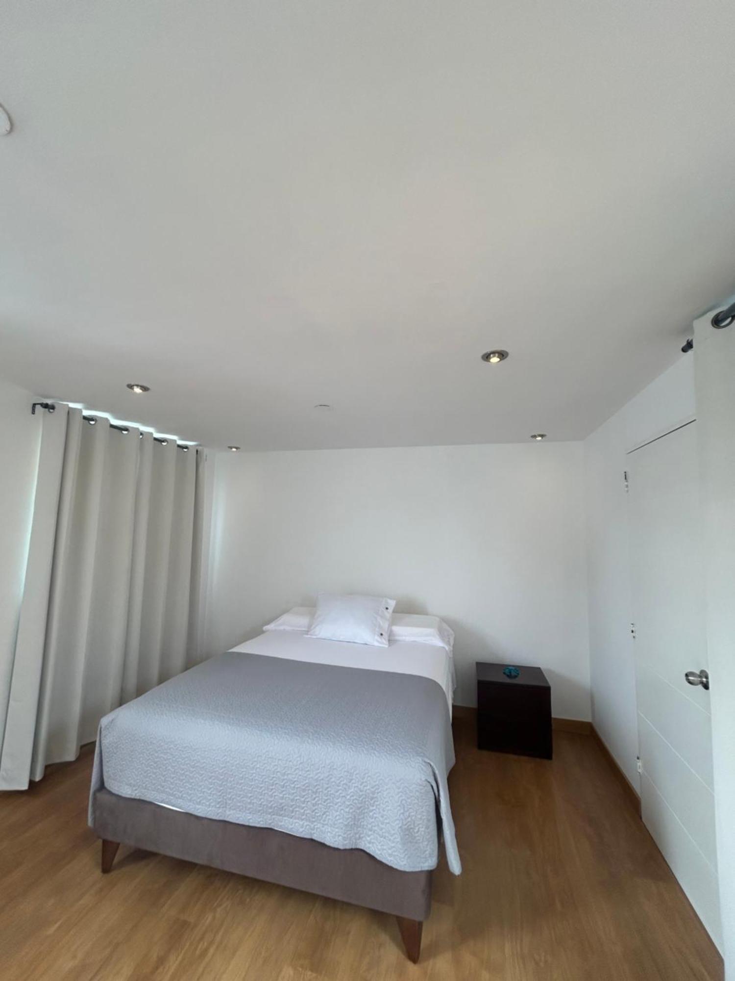 Mar Private Rooms Lima Exterior photo